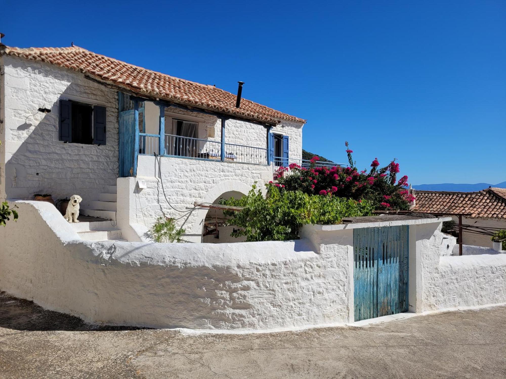 Lovely Traditionnal House With Sea View Tiros Luaran gambar