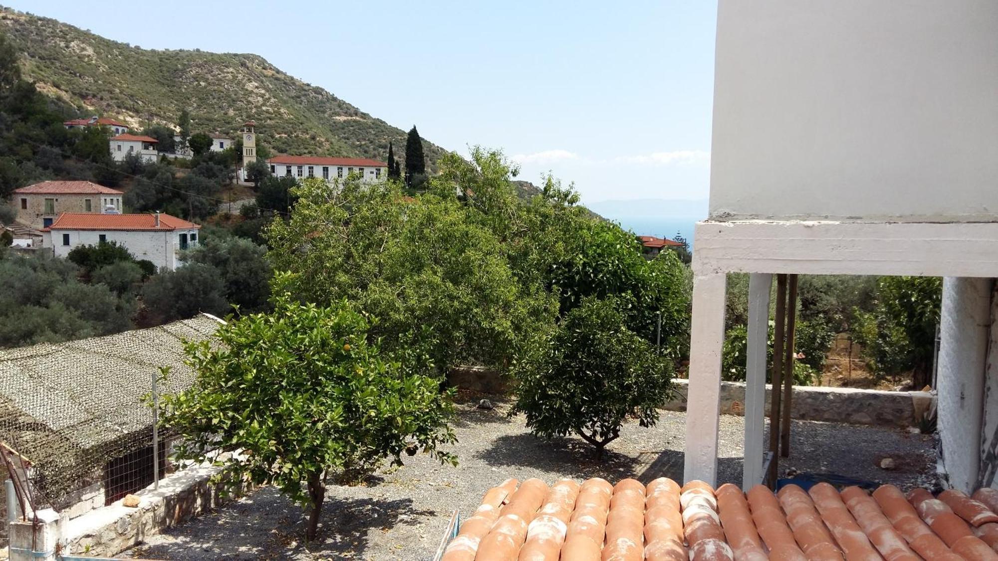 Lovely Traditionnal House With Sea View Tiros Luaran gambar